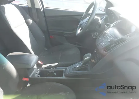 2018 Ford Focus Se из США, поврежденный, VIN 1FADP3F21JL251204